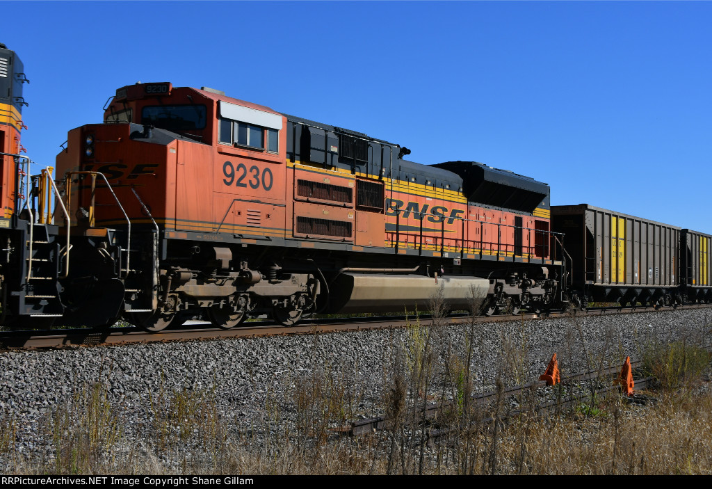 BNSF 9230 Roster shot